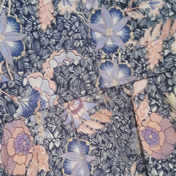 Julia Jordan Multicolor Floral Midi Dress - Picture 4 of 7